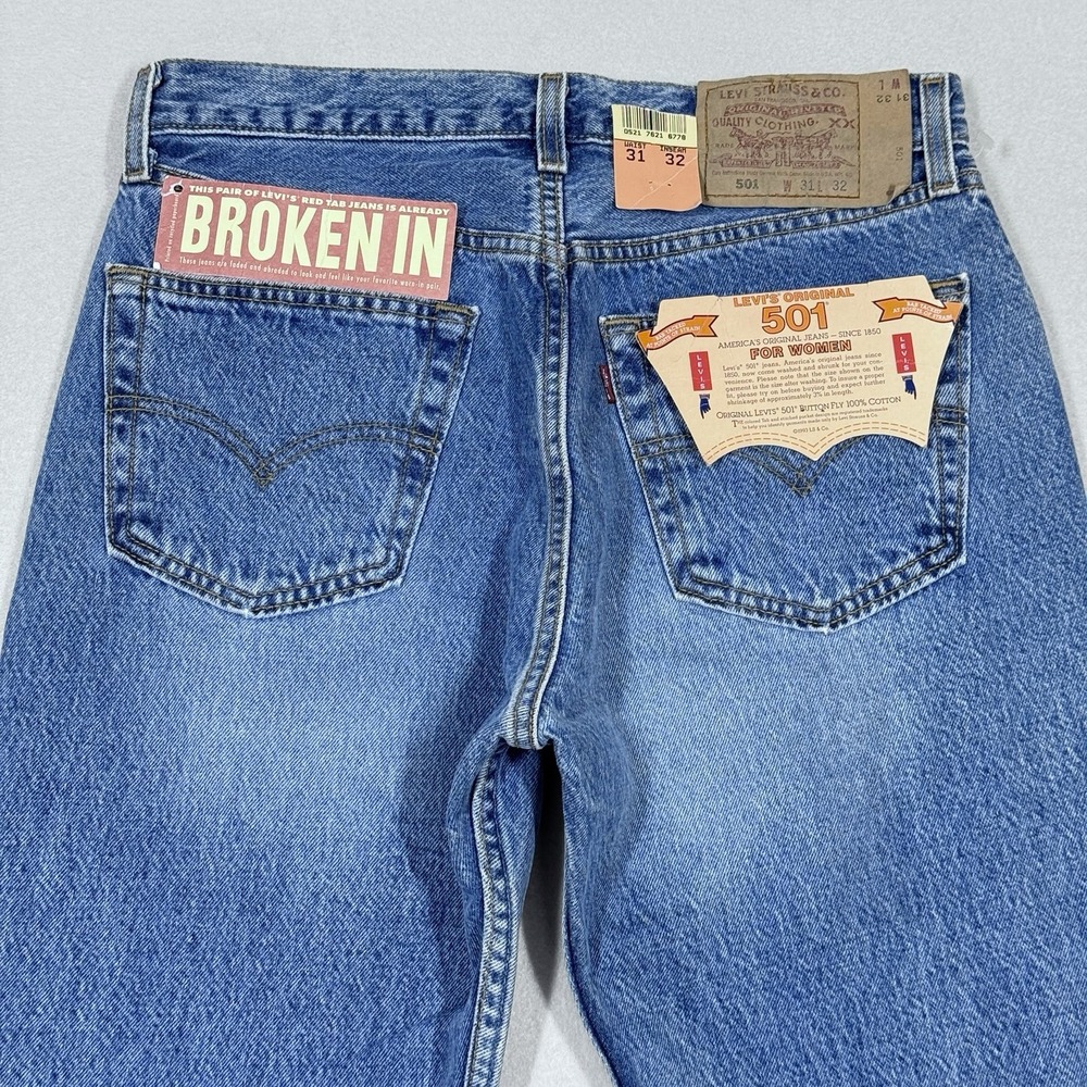 Vintage Levis 501 Jeans Women 31x32 DEADSTOCK 90s Denim USA Made Medium Wash NWT - Picture 8 of 16